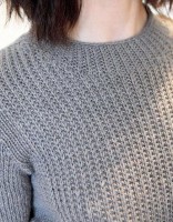 Стильный женский свитер