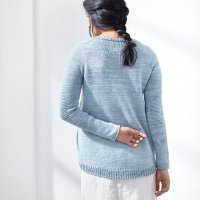 Пуловер с заплатками