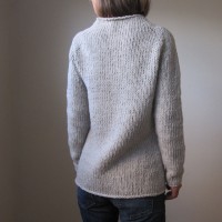 Пуловер из толстой пряжи спицами
