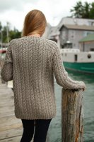 Модный свитер с косами Maritime