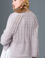 Оригинальный женский пуловер реглан спицами