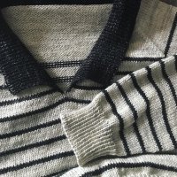 Пуловер с воротником спицами