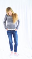 Стильный женский пуловер
