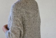 Пуловер оверсайз без швов