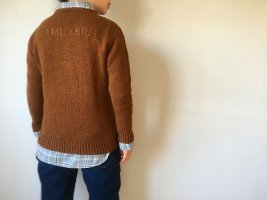 Пуловер реглан с плечом погоном