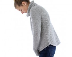 Женский свитер спицами с описанием от Эми Миллер