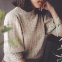 Пуловер в стиле ретро спицами