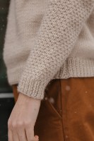 Классический пуловер для создания базового гардероба