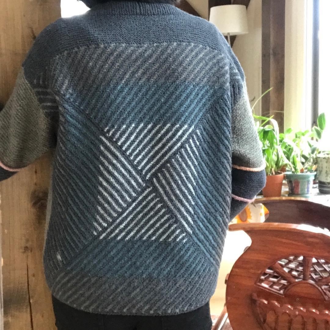 Связать спицами жакет для женщин